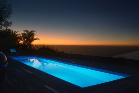 � auch Nachts eine Augenweide