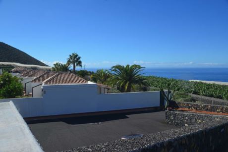 Ansicht von Norden, Gästeparkplatz