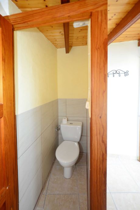 Obere Ebene, Apartement 2, Studio, Toilette