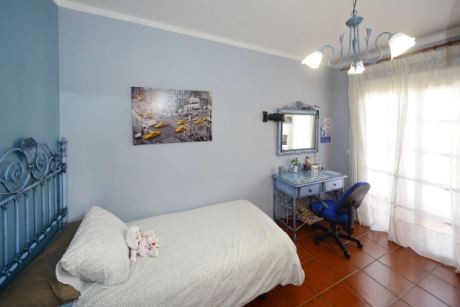 OG Schlafzimmer 2