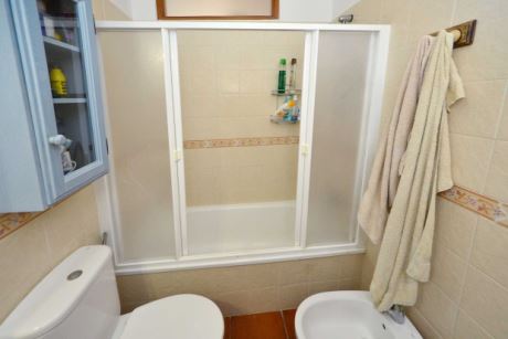 OG Badezimmer 2