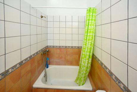 G�stehaus, Badezimmer 1