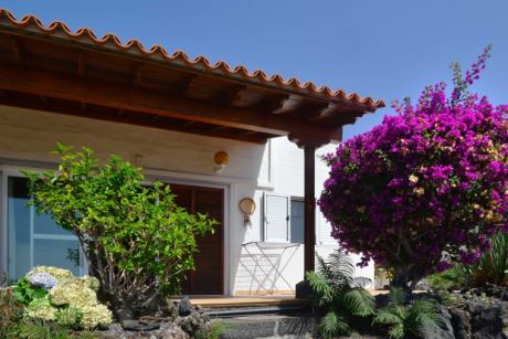 �berdachte Terrasse