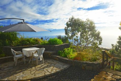 Terrasse mit herrlichem Meerblick