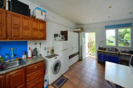 EG Werkstatt mit K�che und Nebenraum