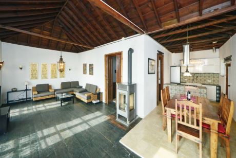 OG Wohn-, Ess- und Kochbereich