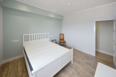 Schlafzimmer 2 mit Balkon und Meerblick