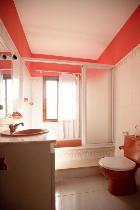 Haupthaus, Badezimmer 2