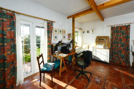 Wohnzimmer, Atelier oder Schlafzimmer 2