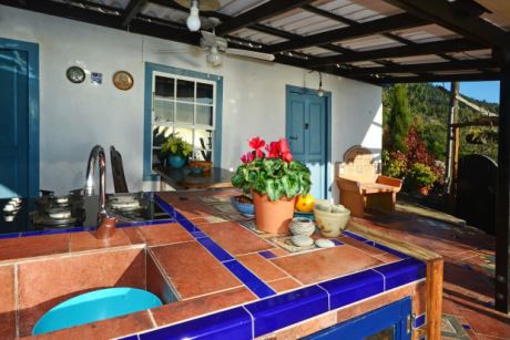 S�dwestterrasse mit Aussenk�che