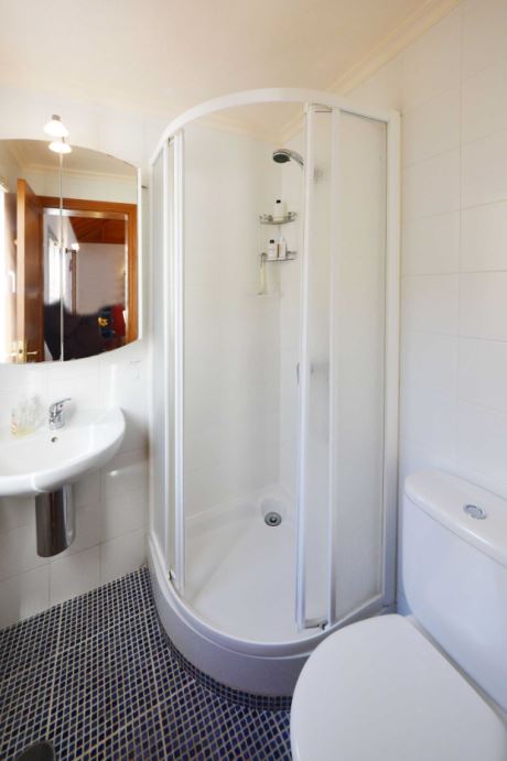 Badezimmer 2