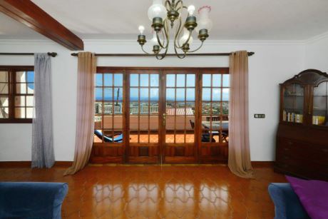 Sehr gro�es Wohnzimmer, Wohnbereich mit herrlichem Meerblick