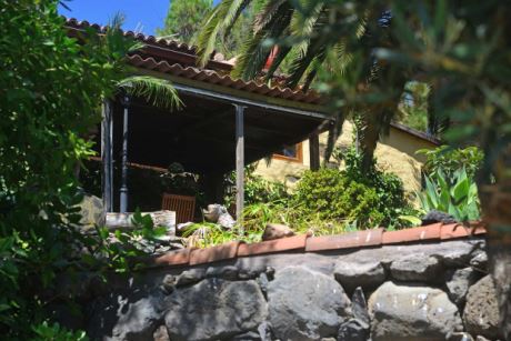 Haupthaus �berdachte Terrasse