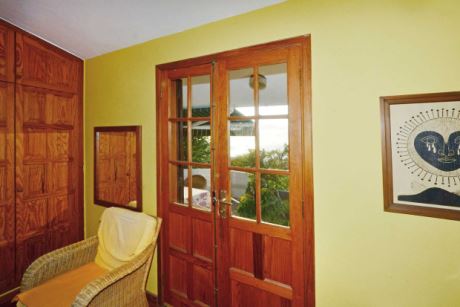 EG Schlafzimmer 2, T�r zur �berdachten Terrasse, Meerblick