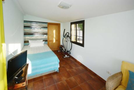 EG separates zug�ngliches Schlafzimmer 3