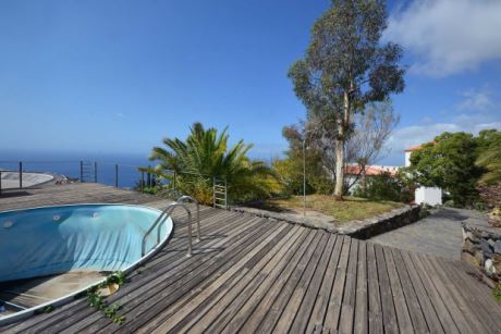 Pool mit fantastischem Meerblick, Folie muss getauscht werden