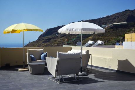 2. OG sehr große Dachterrasse 1 mit Blick auf Atlantik, Altstadt, Berge