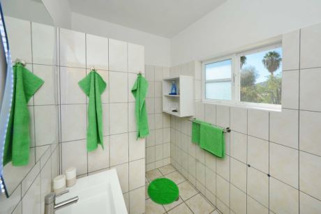 OG Gsteapartment 2,  Badezimmer