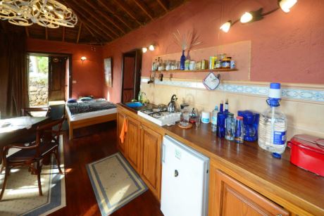 OG Wohnk�che mit G�stebett