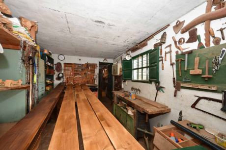 Tischlerei, Werkstatt, ausbauf�hig zu 2. Wohnhaus