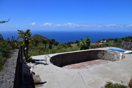Vorbereiteter Pool
