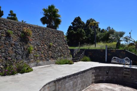 Vorbereiteter Pool