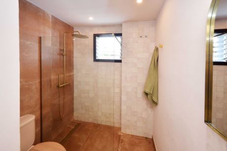 1. OG Badezimmer