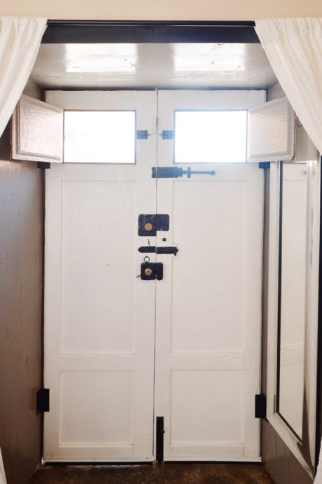 EG Wohnkche, historische Eingangstre