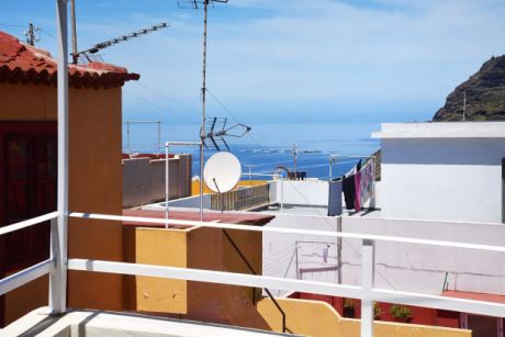Dachterrasse mit Aussenkche und Meerblick