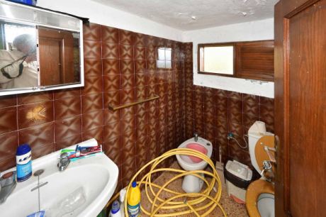 Halbuntergeschoss Neuerer Bau Badezimmer