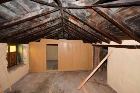 Halbobergeschoss Altbau Wohnzimmer 2