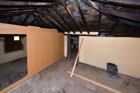 Halbobergeschoss Altbau Wohnzimmer 2