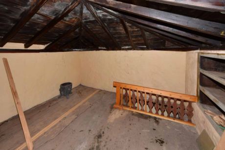 Halbobergeschoss Altbau Wohnzimmer 2