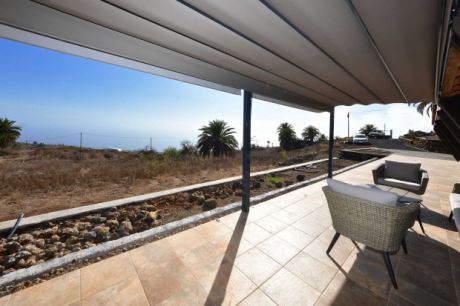 Flexibel beschattete Terrasse