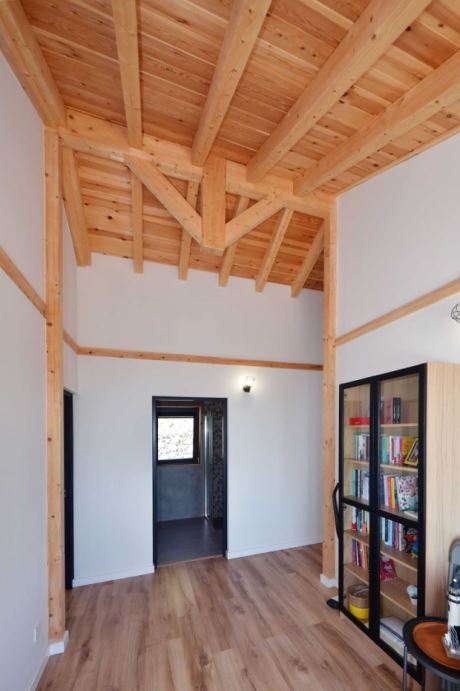 halboffenes Arbeitszimmer / Badezimmer 2