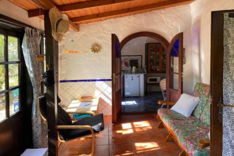 Gstehaus Wohnzimmer, Durchgang zur Kche