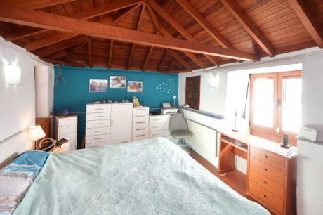 Schlafzimmer 1
