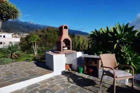 Terrasse 2 mit Grillplatz