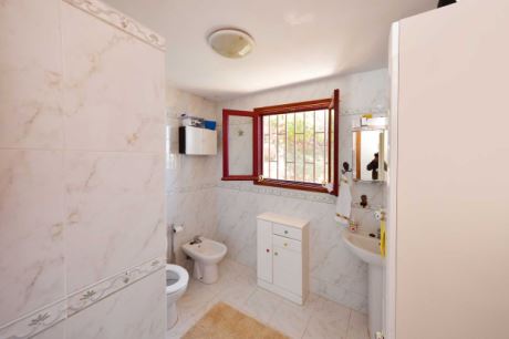 Badezimmer 1