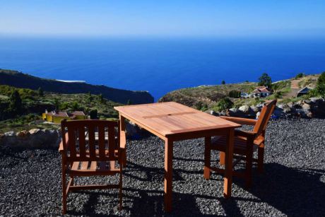 Fantastischer, unverbaubarer Meerblick