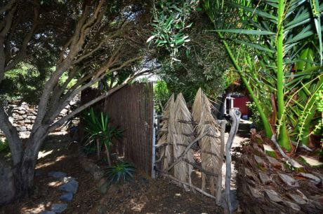 Abgetrennter Werk- und Gartenarbeitsbereich