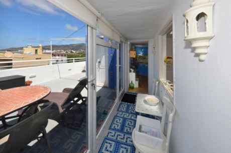 2. OG Flur, Dachterrasse, K�che