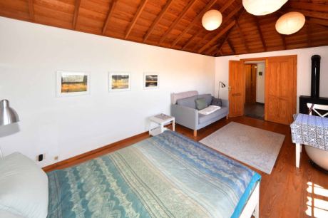 Haupthaus Wohn-Schlafzimmer
