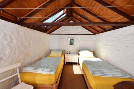 G�stehaus OG, Schlafzimmer