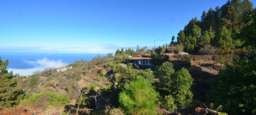 Charmantes Wohnhaus in Natursteinbauweise in idyllischer Nat