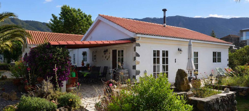 Einfamilienhaus mit separatem G�stehaus, Pool in El Paso
